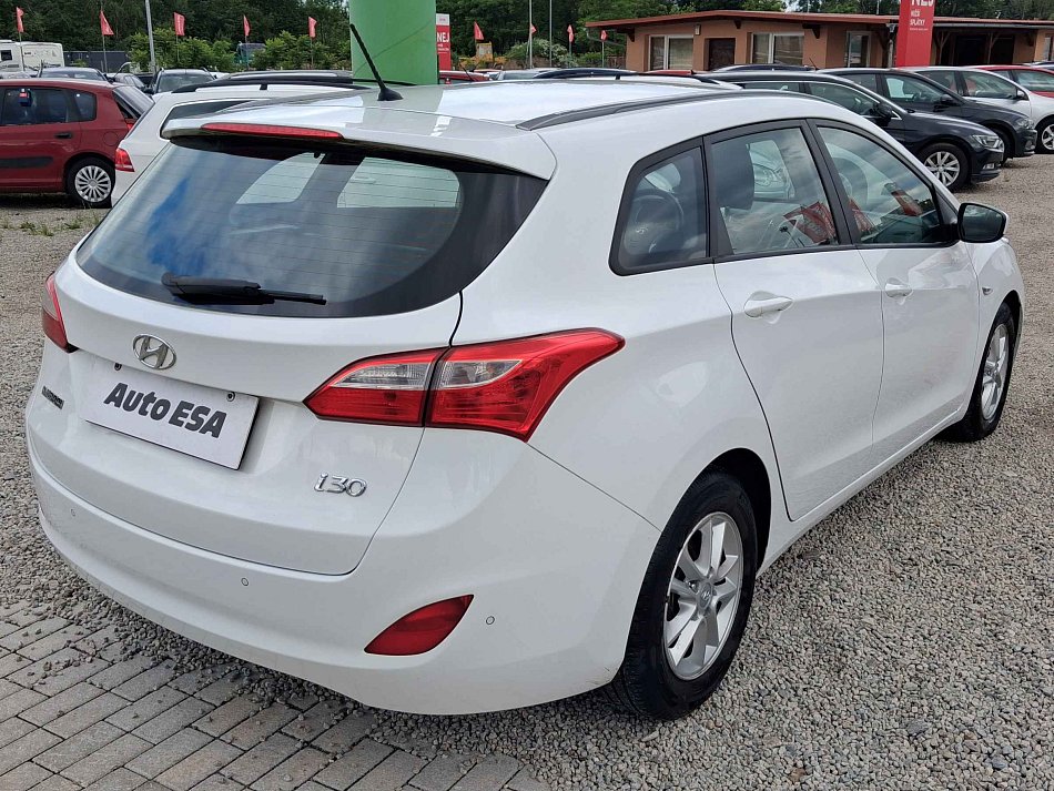 Hyundai I30 1.6 CRDI 