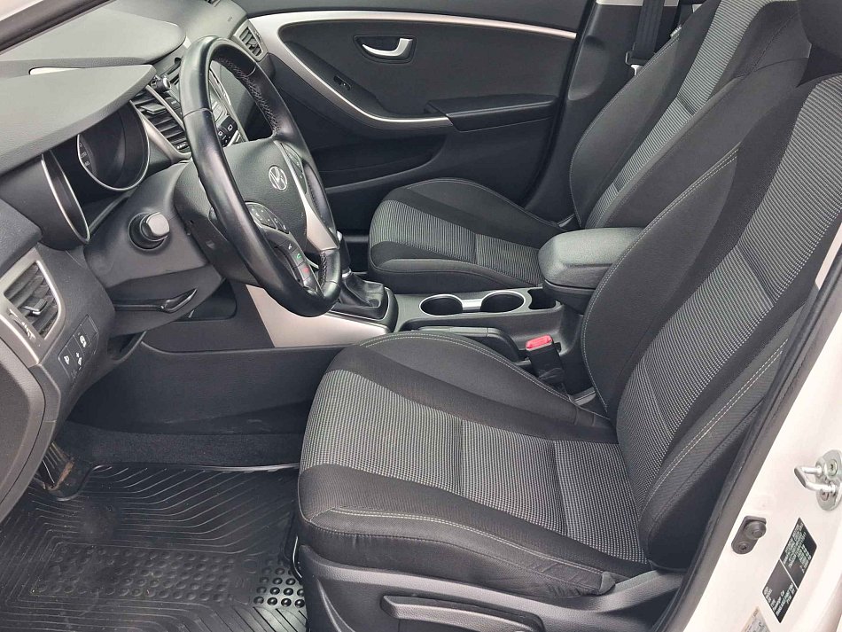 Hyundai I30 1.6 CRDI 