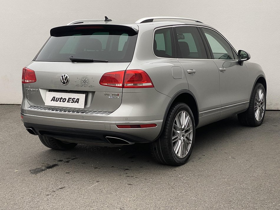 Volkswagen Touareg 3.0 V6  4x4