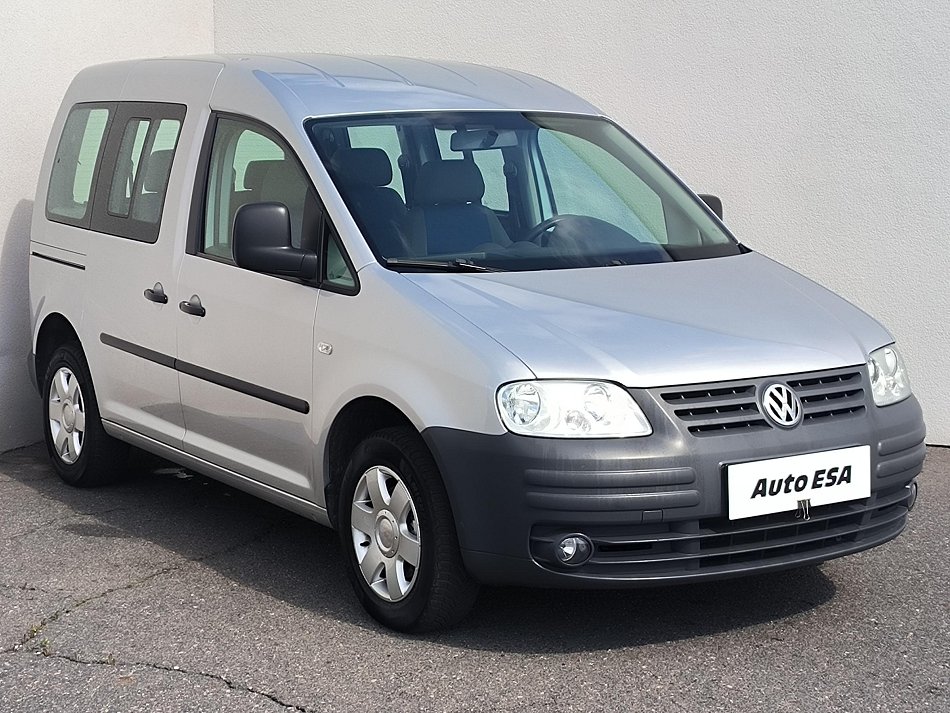 Volkswagen Caddy 1.6  LIFE 7míst