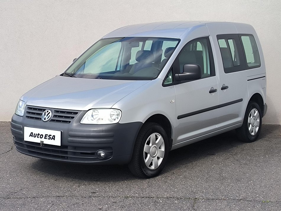 Volkswagen Caddy 1.6  LIFE 7míst