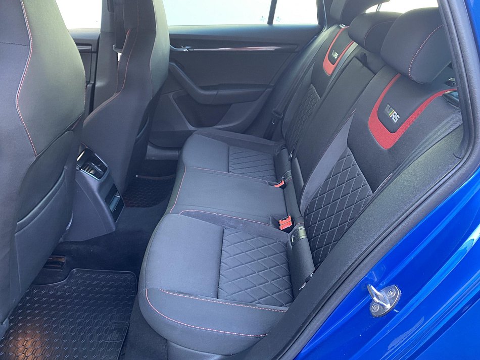 Škoda Octavia III 2.0 TDi RS