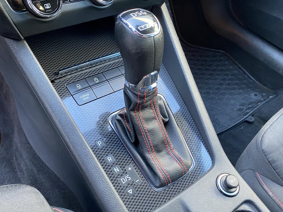 Škoda Octavia III 2.0 TDi RS