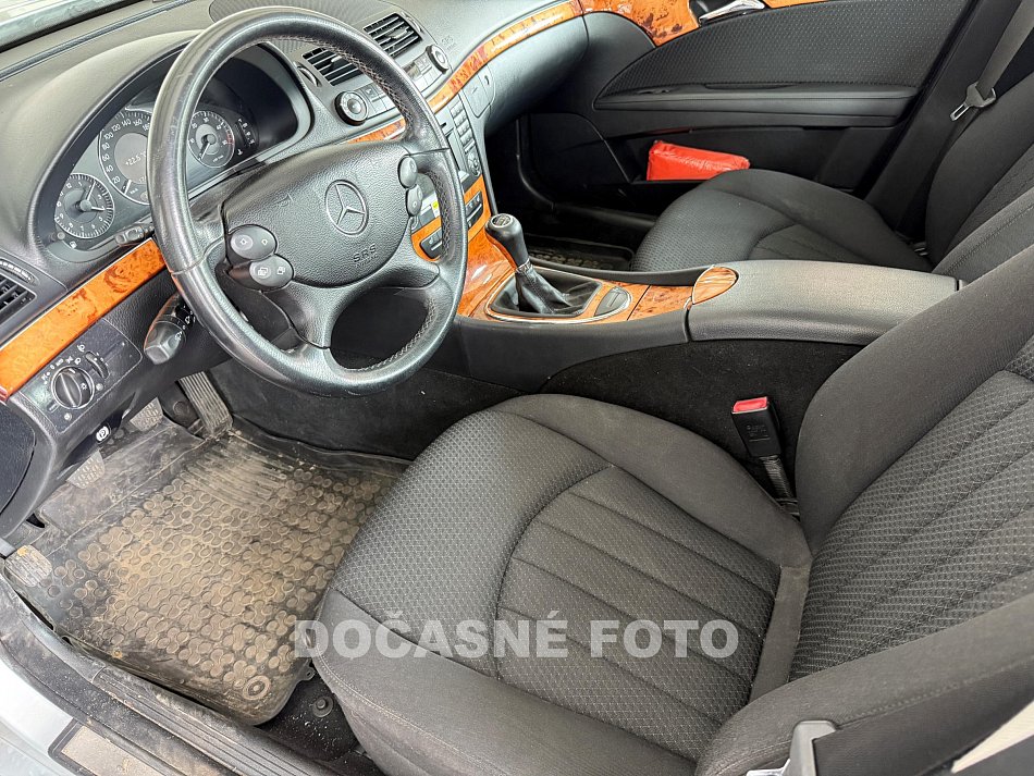 Mercedes-Benz Třída E 2.2 CDTi 