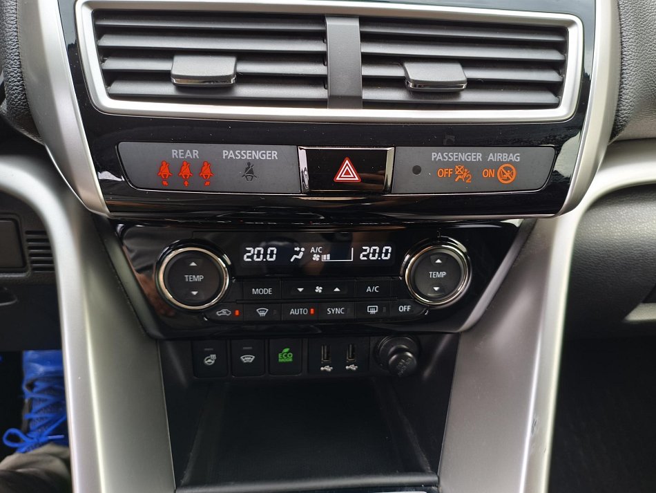 Mitsubishi Eclipse Cross 1.5 T Intense