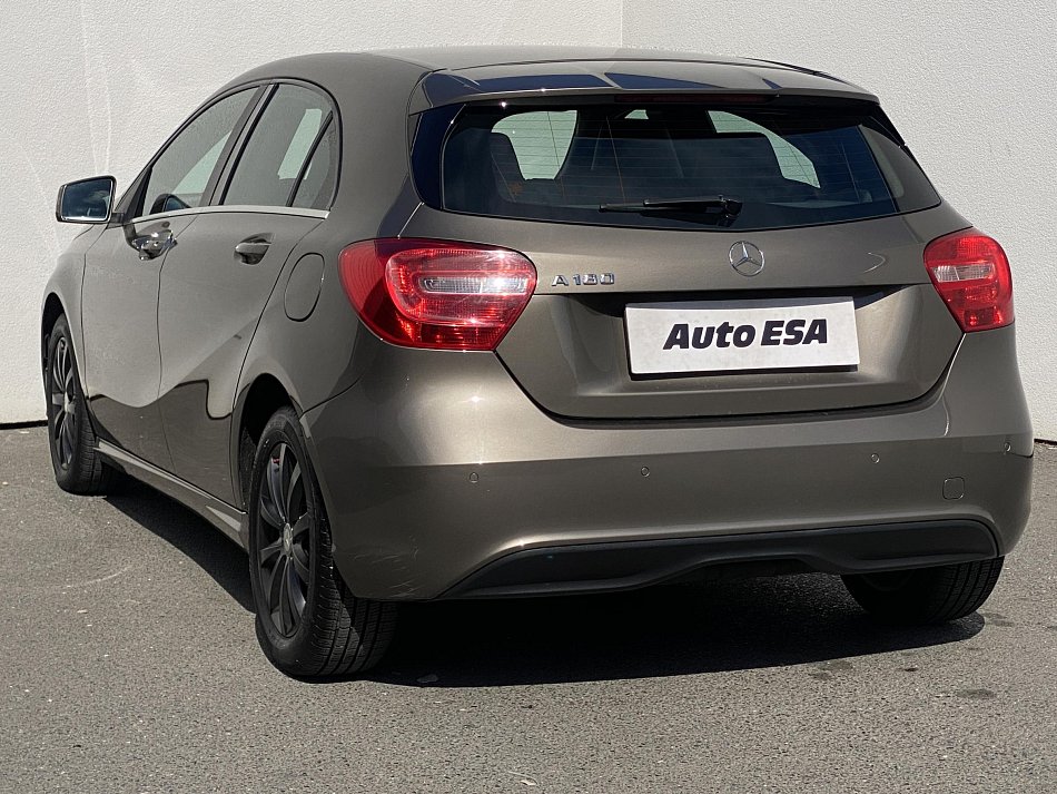 Mercedes-Benz Třída A 1.6i  A180