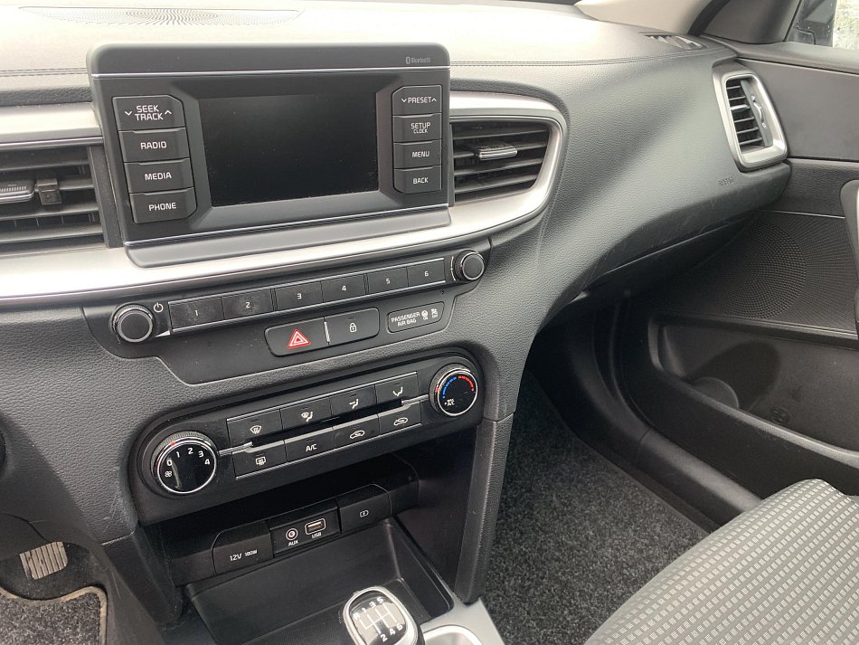 Kia Ceed 1.4i 
