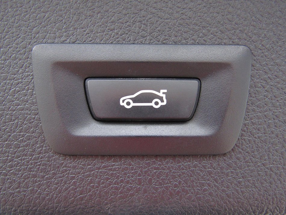 BMW Řada 3 2.0  Gran Turismo 330i xDrive