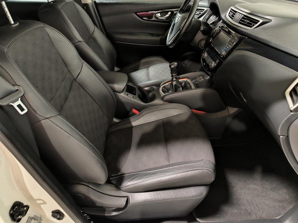 Nissan Qashqai 1.2 Tekna