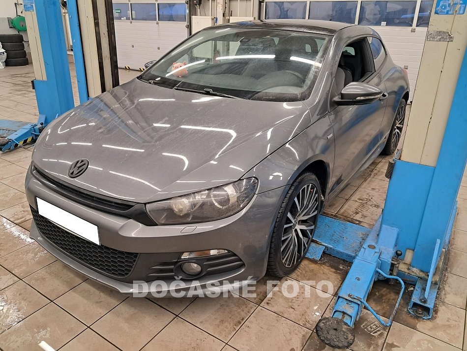 Volkswagen Scirocco 2.0 TSi 
