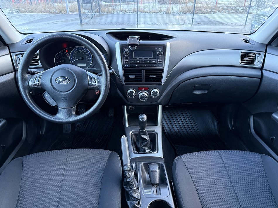 Subaru Forester 2.0 i  4x4