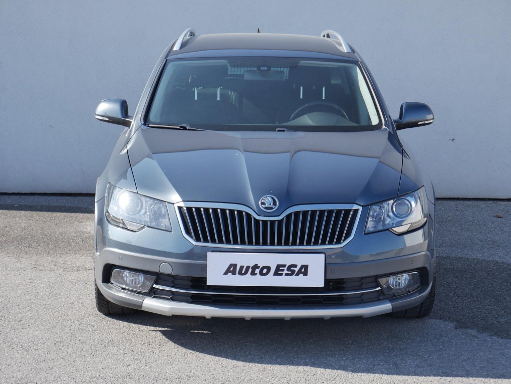 Škoda Superb II 2.0TDi Outdoor