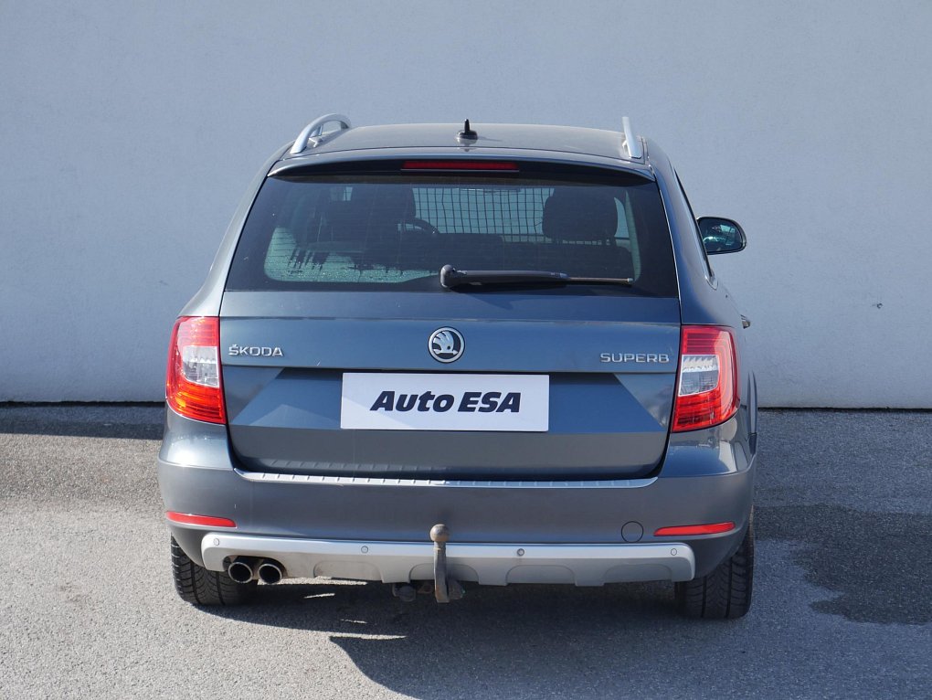 Škoda Superb II 2.0TDi Outdoor