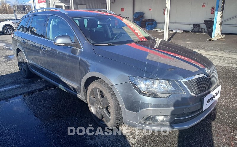Škoda Superb II 2.0TDi Outdoor
