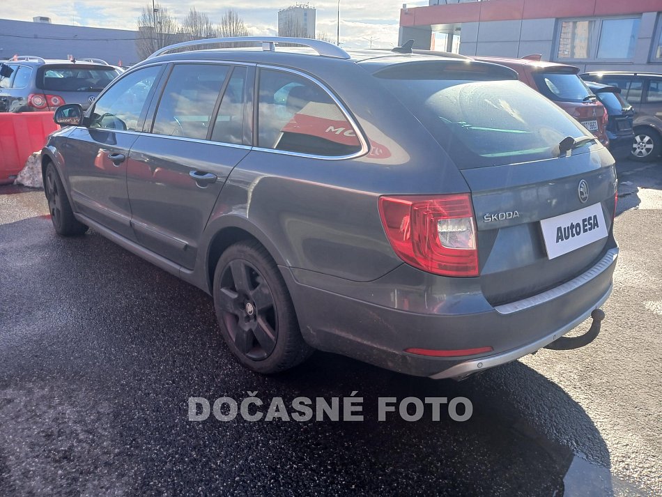 Škoda Superb II 2.0TDi Outdoor