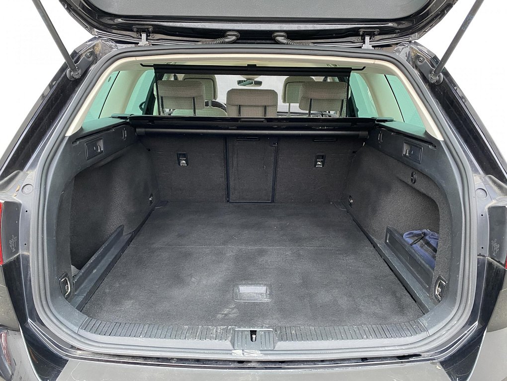 Volkswagen Passat 2.0 TDi Highline