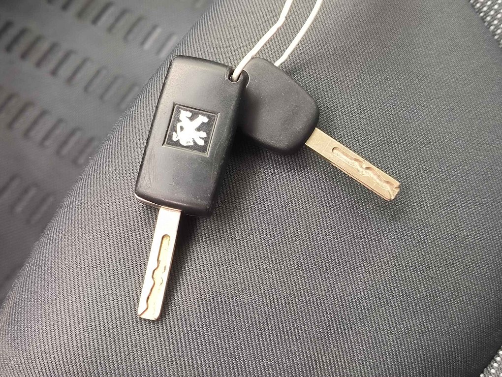 Peugeot Expert 2.0HDi  6míst