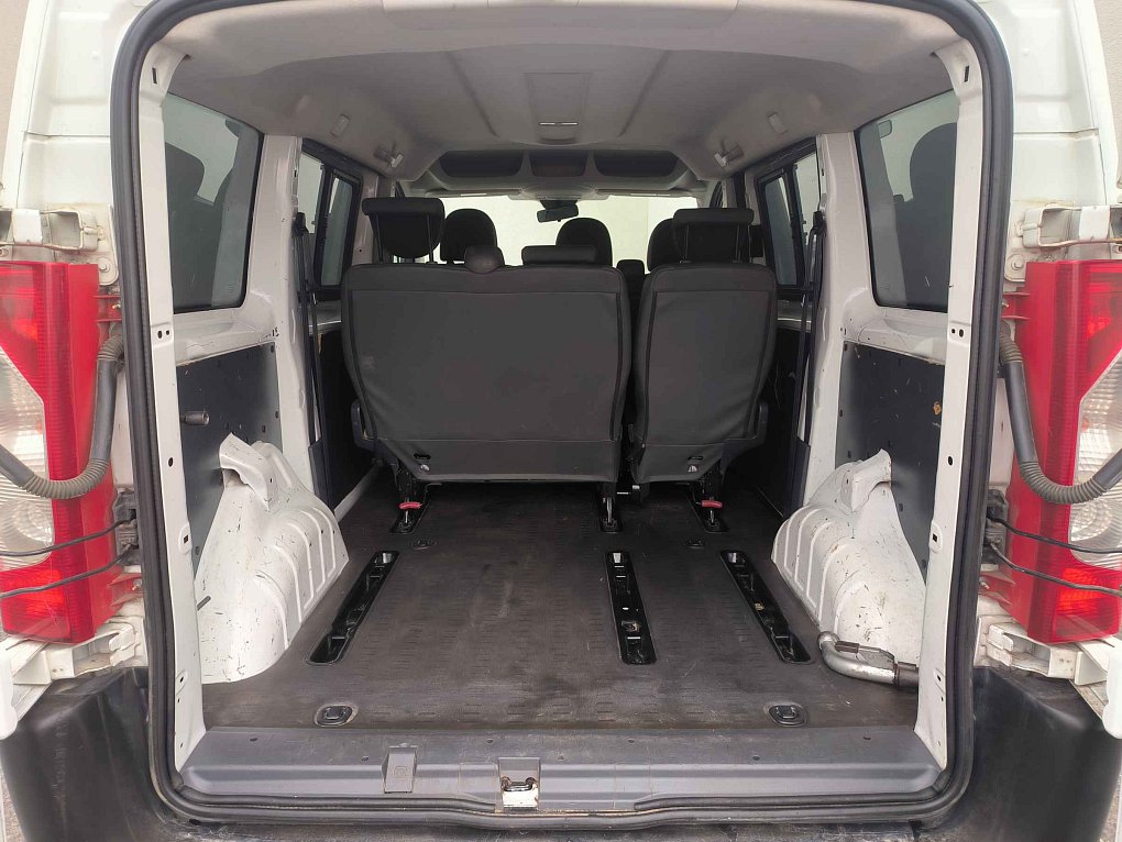 Peugeot Expert 2.0HDi  6míst