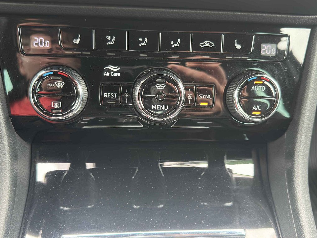 Škoda Superb III 2.0TDi  4x4