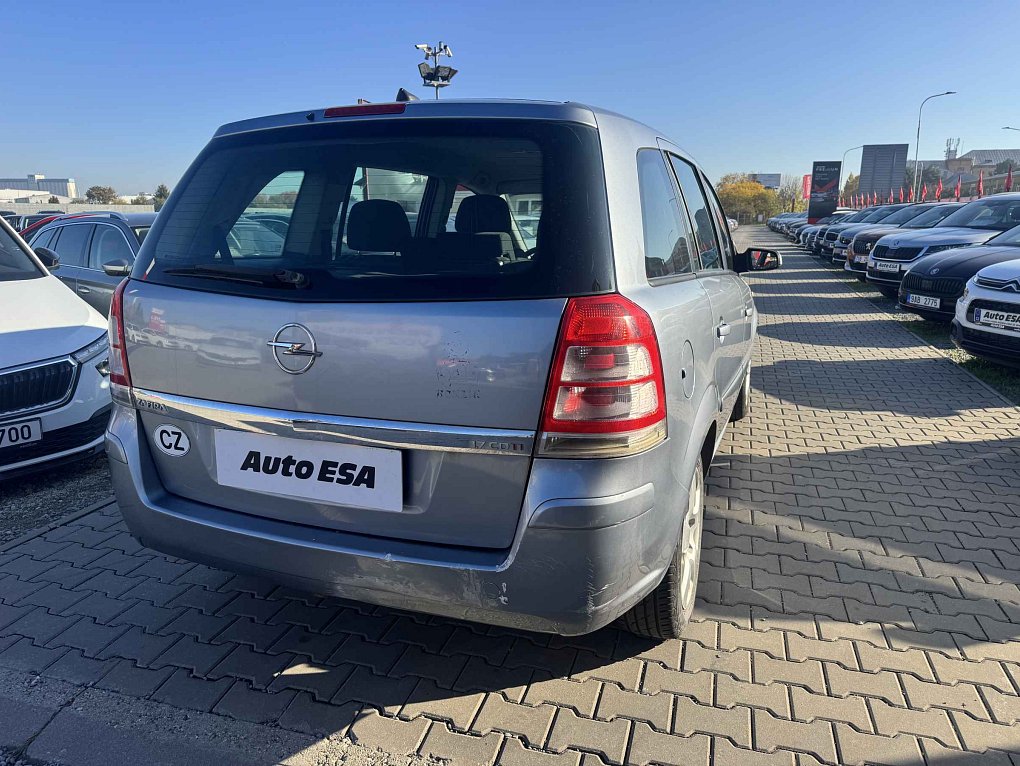 Opel Zafira 1.7CDi 