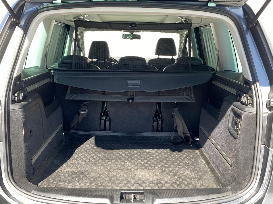 Volkswagen Sharan 2.0 TDi Highline