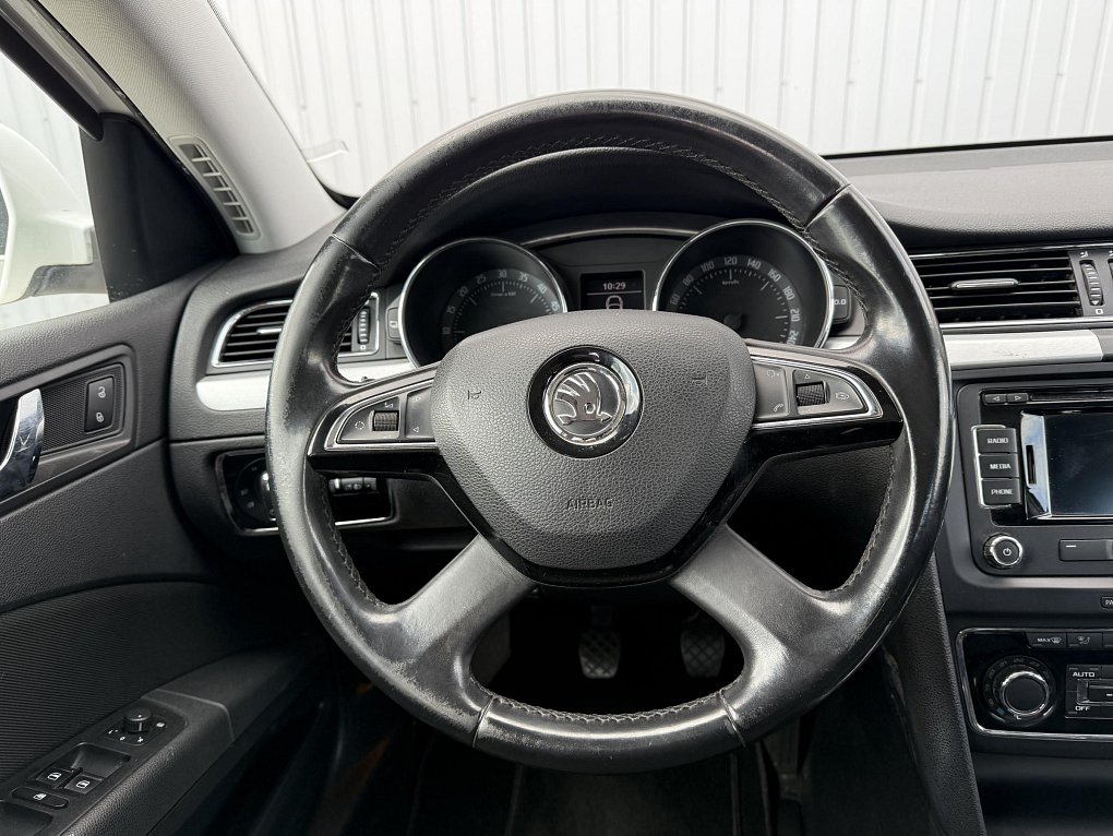 Škoda Superb II 1.6 TDi Ambition