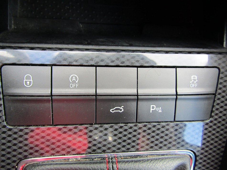 Škoda Octavia III 2.0 TDi RS