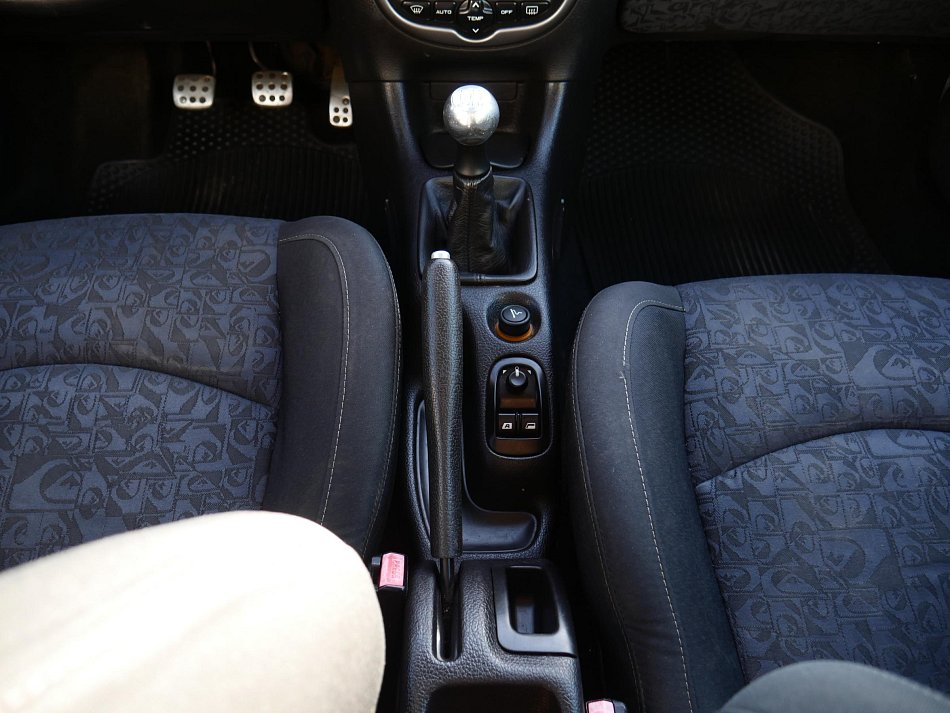 Peugeot 206 1.6 HDi 