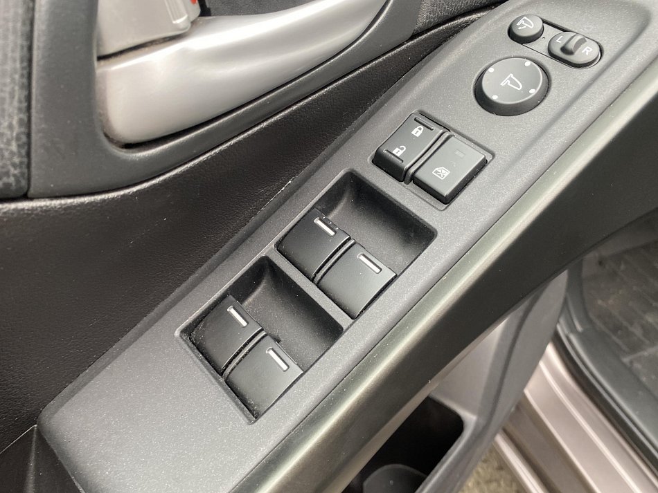 Honda Civic 1.8 i-VTEC Sport