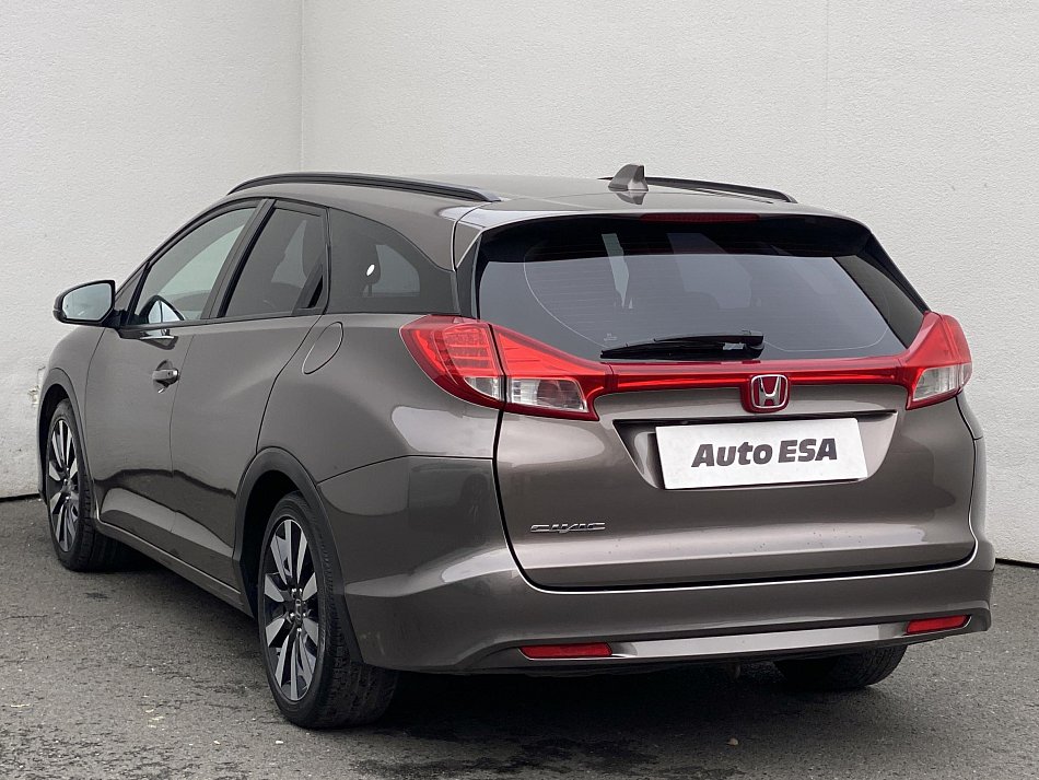 Honda Civic 1.8 i-VTEC Sport