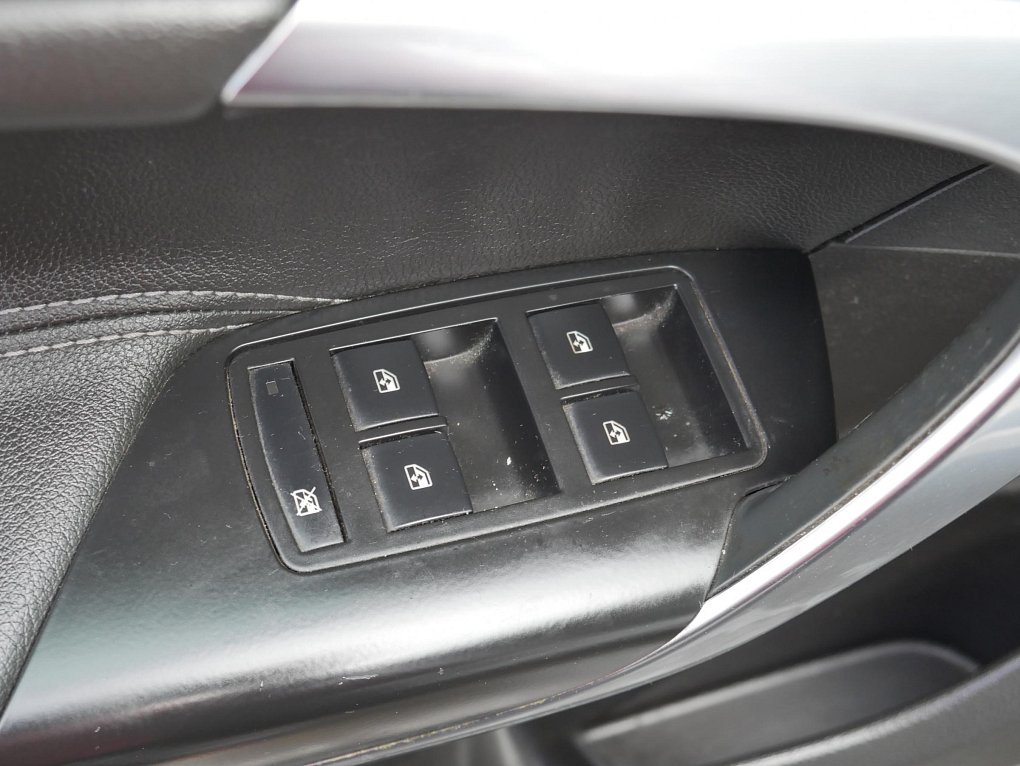 Opel Insignia 2.0TDCI 