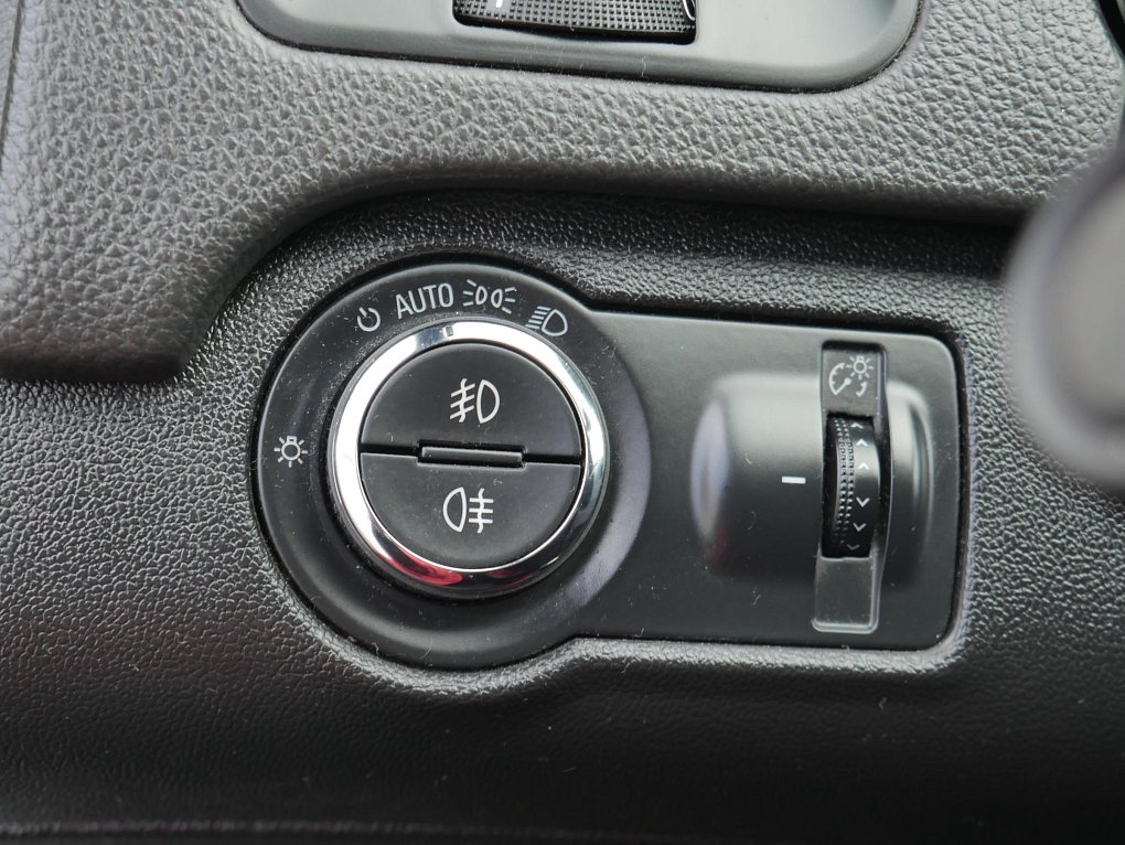 Opel Insignia 2.0TDCI 