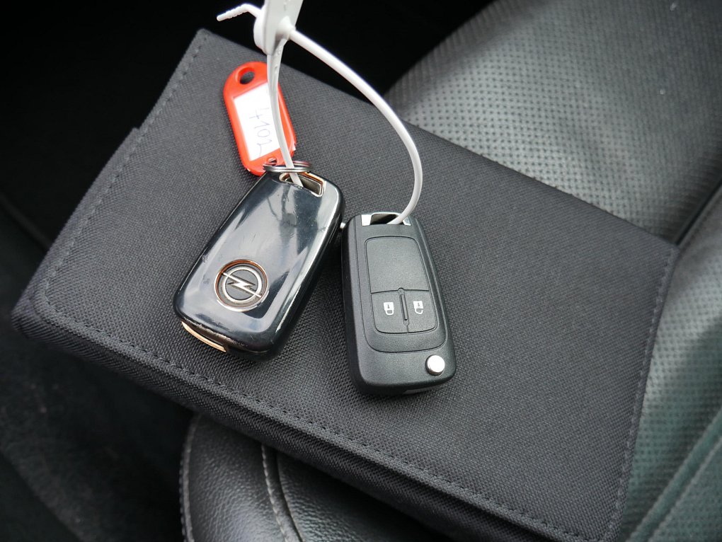 Opel Insignia 2.0TDCI 