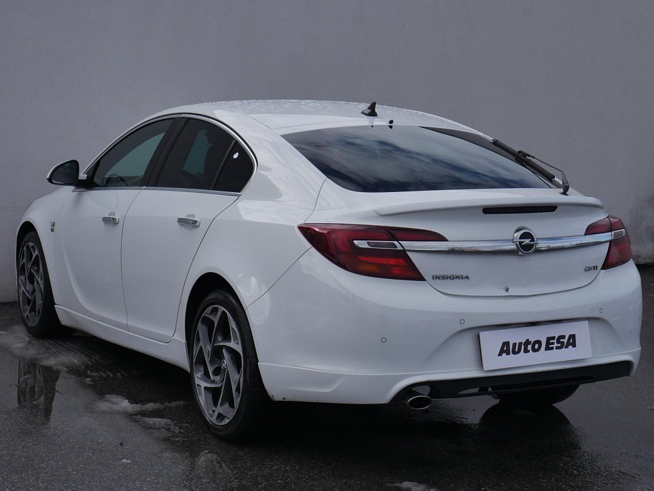 Opel Insignia 2.0TDCI 
