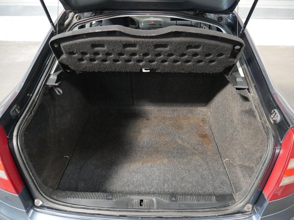 Škoda Octavia II 1.9 TDi Ambiente