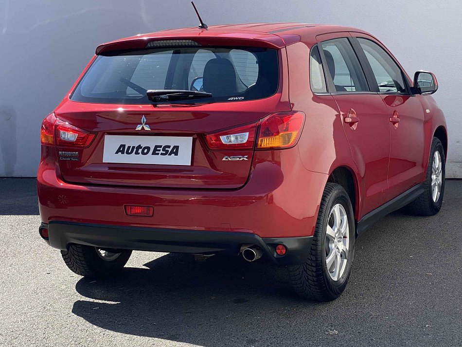 Mitsubishi ASX 1.8D  4x4