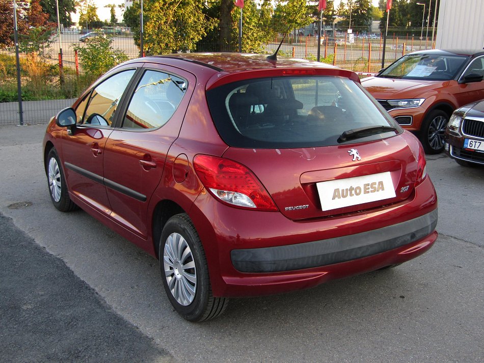 Peugeot 207 1.4i 
