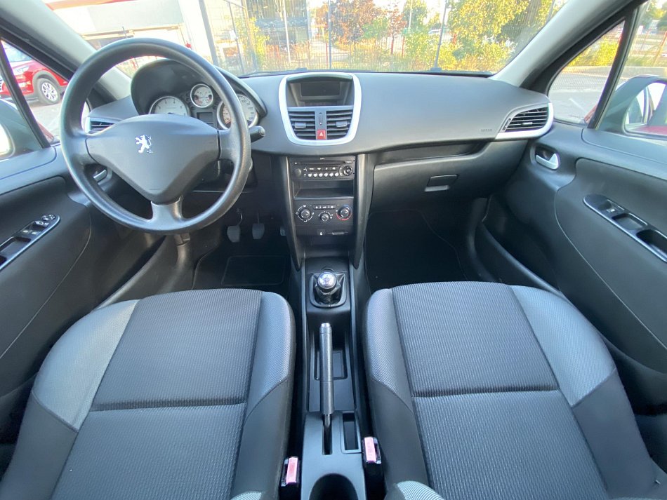 Peugeot 207 1.4i 