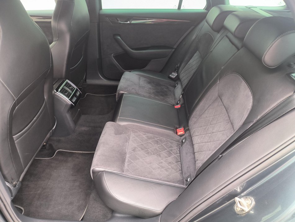 Škoda Superb III 2.0 TDI 