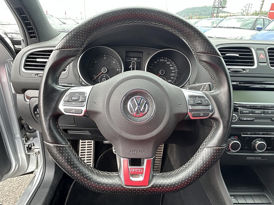 Volkswagen Golf 2.0TDi 
