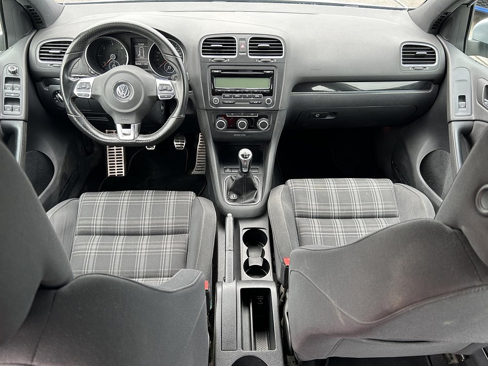 Volkswagen Golf 2.0TDi 