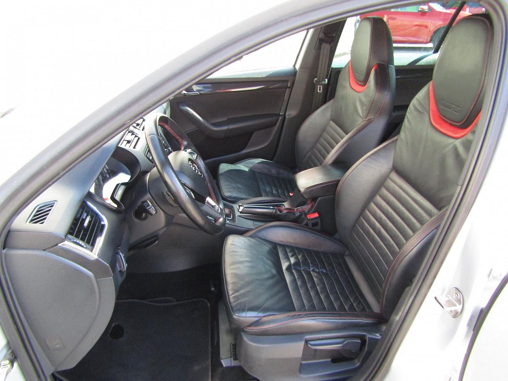Škoda Octavia III 2.0 TDi RS
