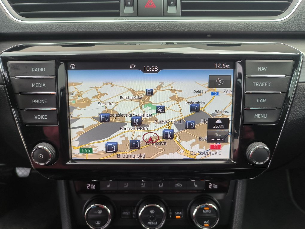 Škoda Superb III 1.4 TSi Style