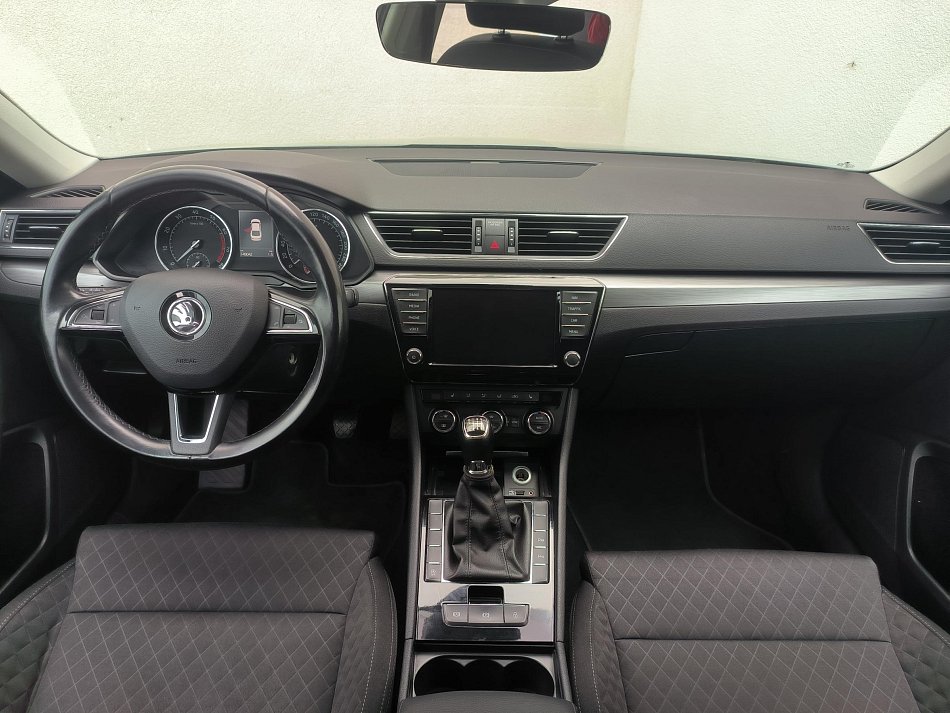 Škoda Superb III 1.4 TSi Style