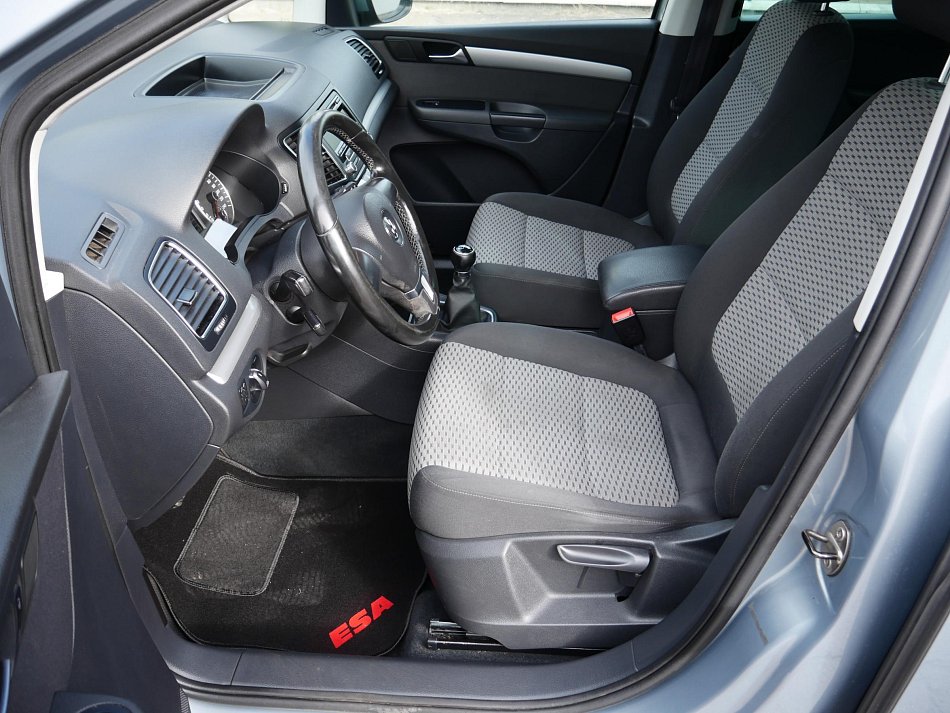 Volkswagen Sharan 2.0TDi 