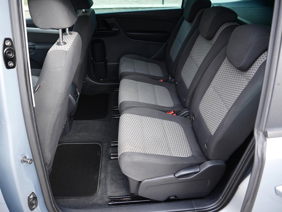 Volkswagen Sharan 2.0TDi 