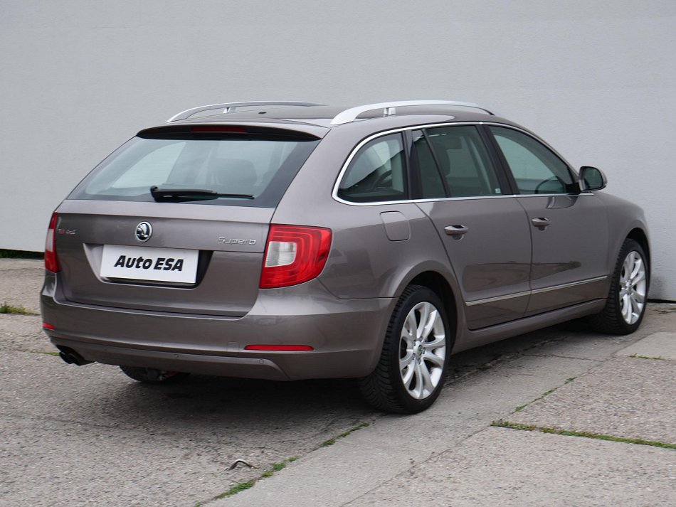 Škoda Superb II 2.0 TDi  4x4