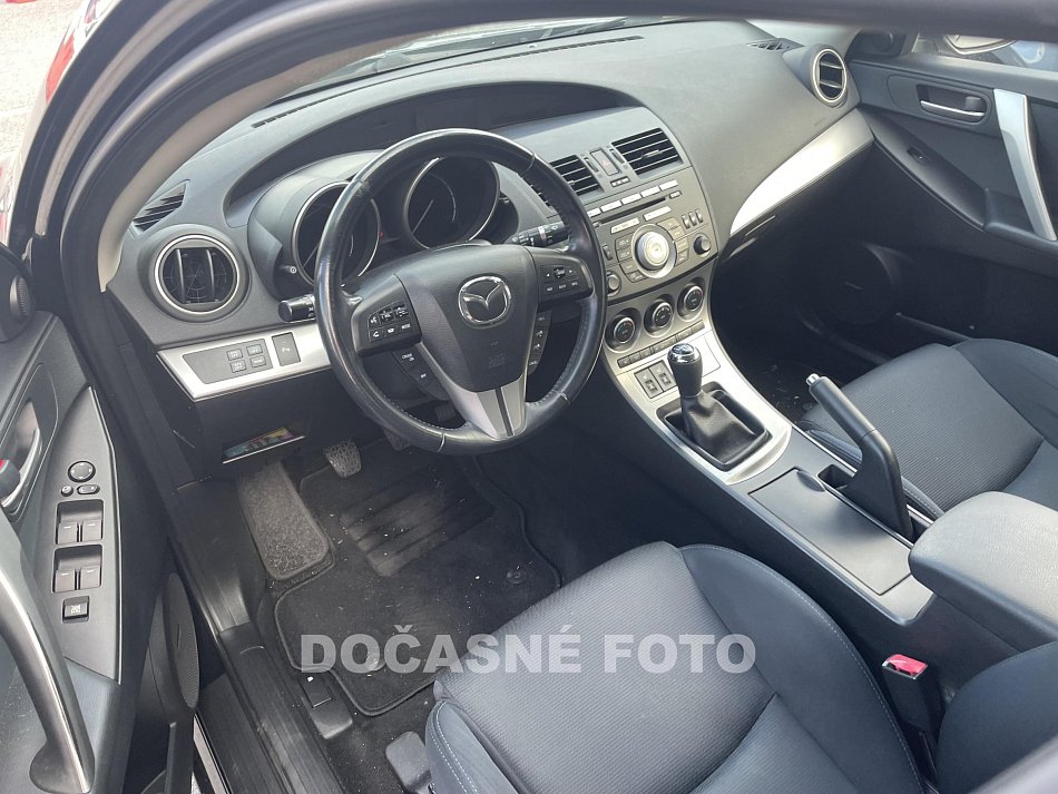 Mazda 3 2.0i 