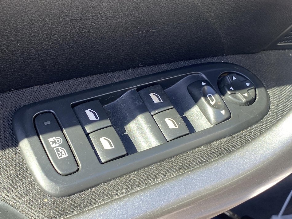 Peugeot 308 1.6 VTi Active