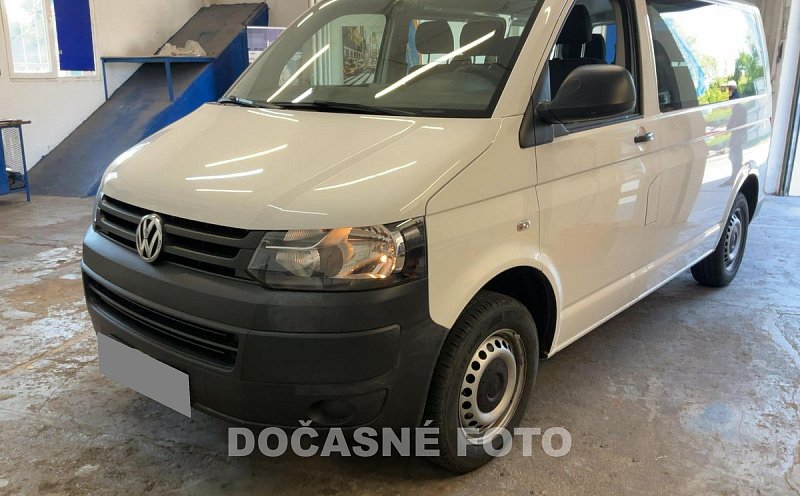 Volkswagen Transporter 2.0TDi  9míst